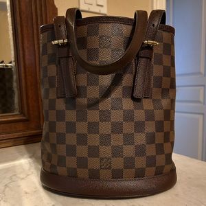 Authentic LV
